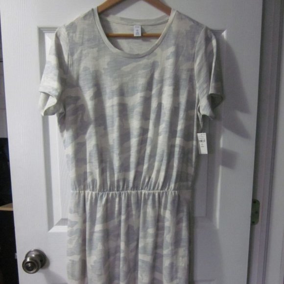 Dress (Tall) NWT - Picture 1 of 3